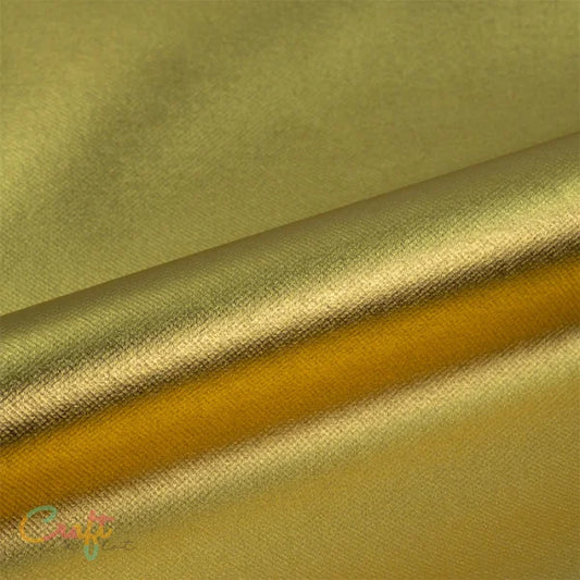 Siser EasyPuff EPM020 goud gold metallic is een speciale soort flexfolie. Deze folie heeft een speciaal, "opgeblazen" effect wanneer deze wordt verhit, wat resulteert in een 3D-uitstraling en een verhoogd, zacht oppervlak.